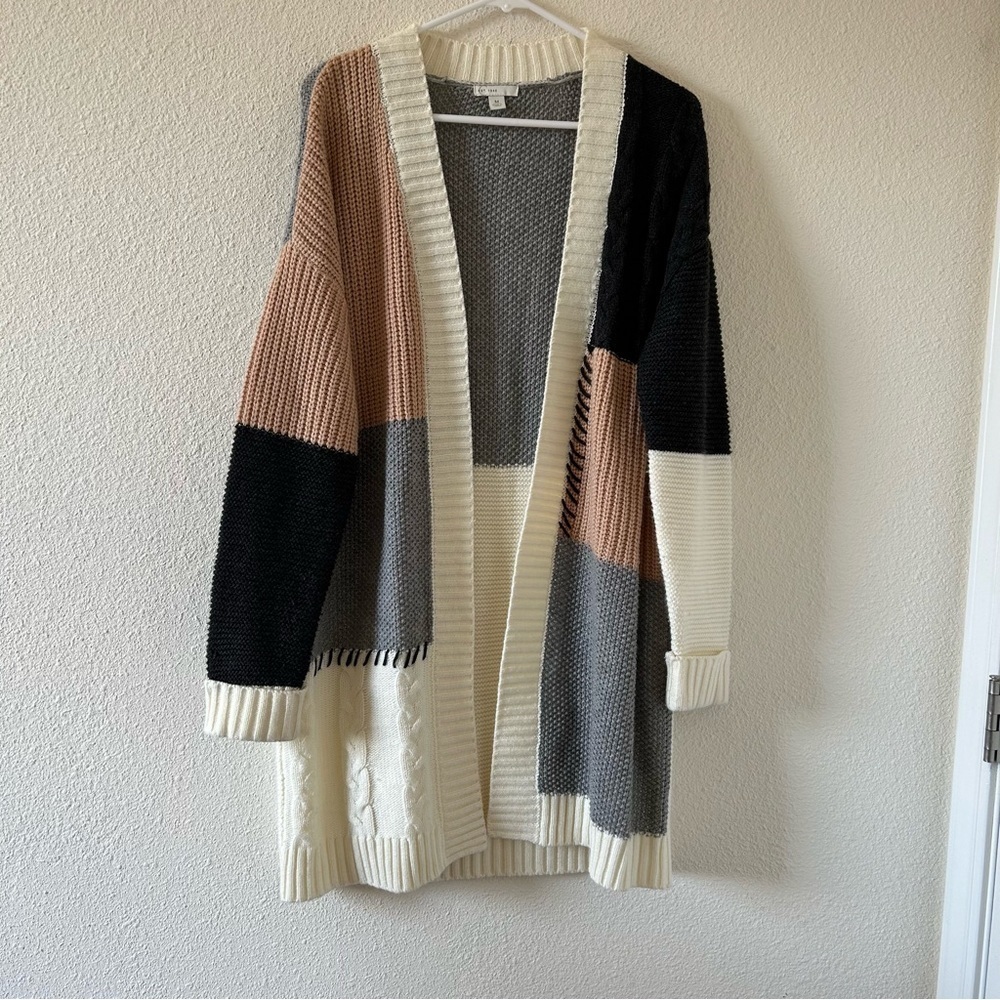 EST 1946 Knit Cardigan Women’s Medium Mix Knit Color block Longline Cozy